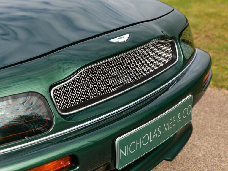 Aston Martin V8 Vantage Red #76