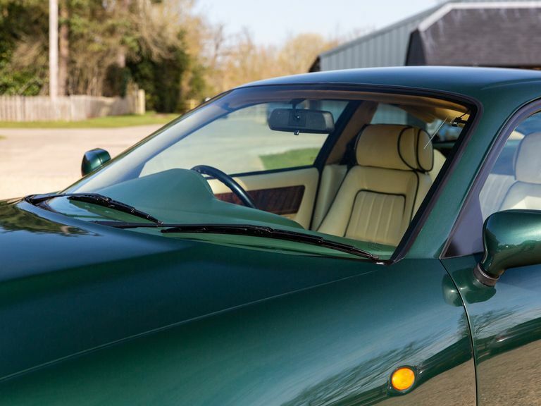 Aston Martin V8 Vantage Red #45