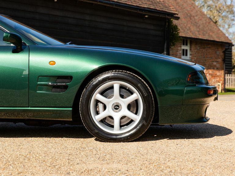 Aston Martin V8 Vantage Red #55