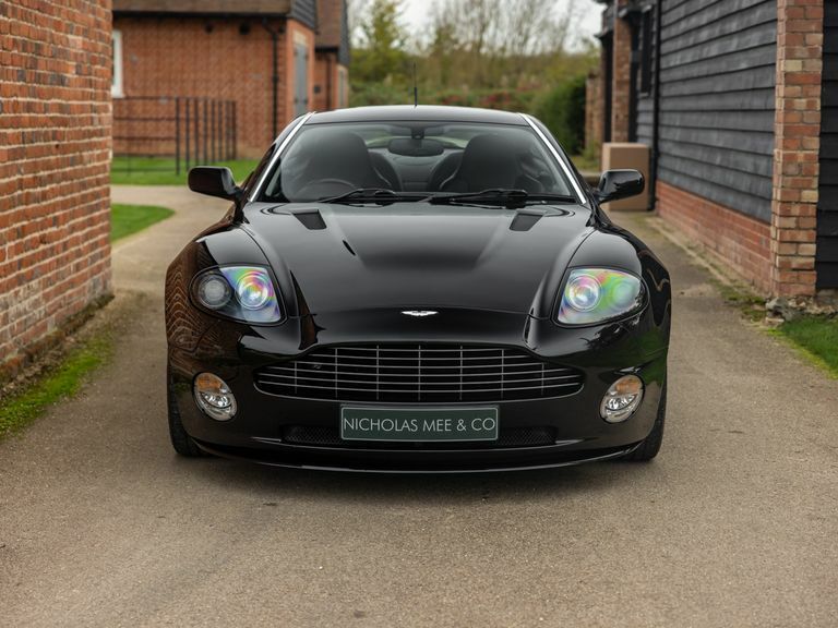 Aston Martin Vanquish 6.0 V12 Coupe T-tronicii Euro 5 565 Bh Black #17