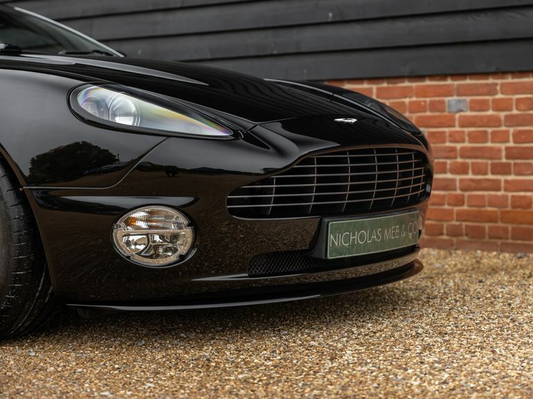 Aston Martin Vanquish 6.0 V12 Coupe T-tronicii Euro 5 565 Bh Black #18