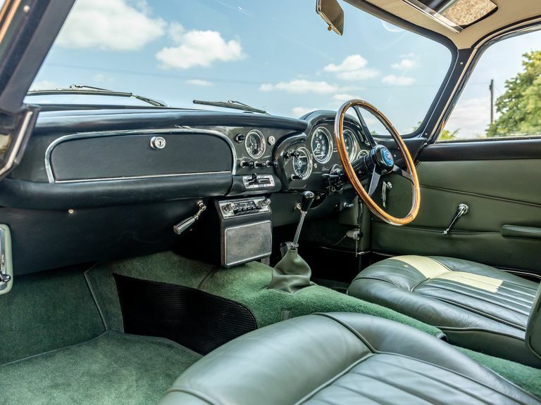 Aston Martin DB4 Coupe #4
