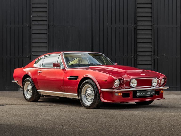 Aston Martin V8 Vantage Red #1