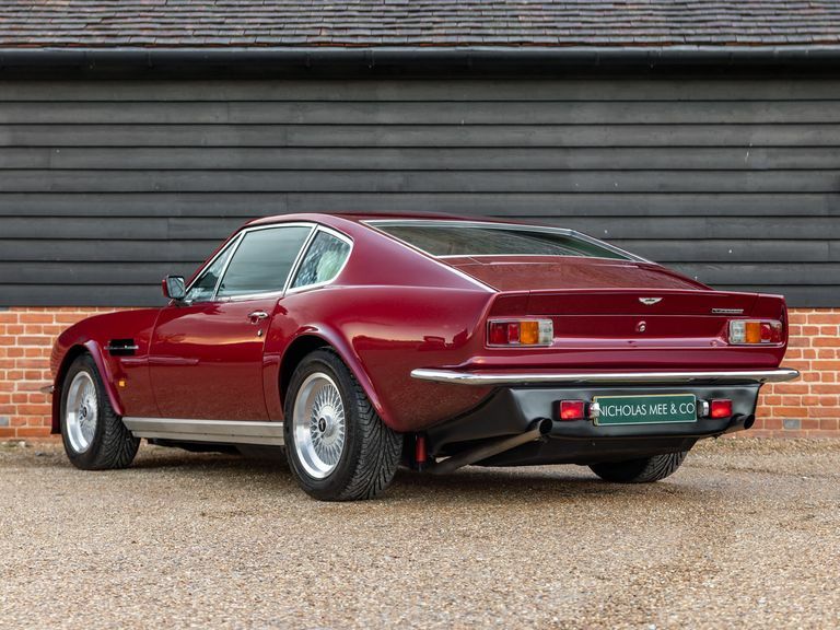 Aston Martin V8 X-pack - 5 Speed Red #3