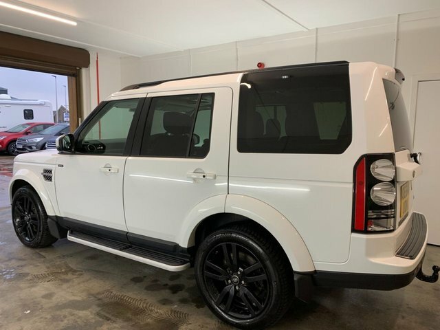 Land Rover Discovery 4 3.0 Sd V6 Hse White #5
