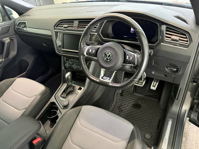 Volkswagen Tiguan 2.0 Tdi R-line Suv Grey #6