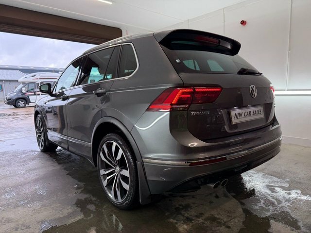 Volkswagen Tiguan 2.0 Tdi R-line Suv Grey #3