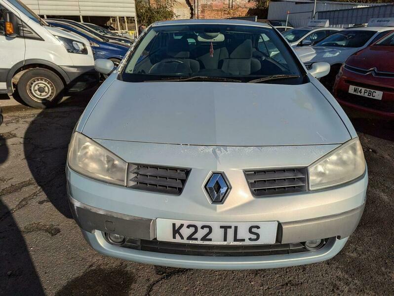 Renault Megane 1.6 Vvt Dynamique Tomtom Grey #2