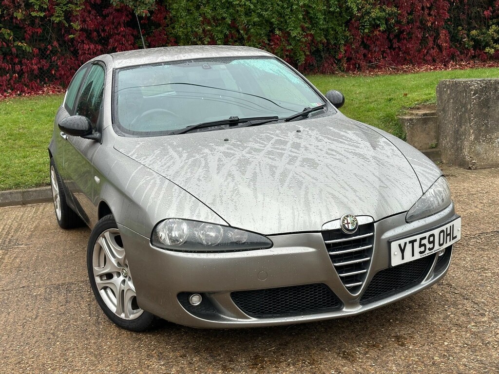 Alfa Romeo 147 1.6 T.spark Lusso Grey #1