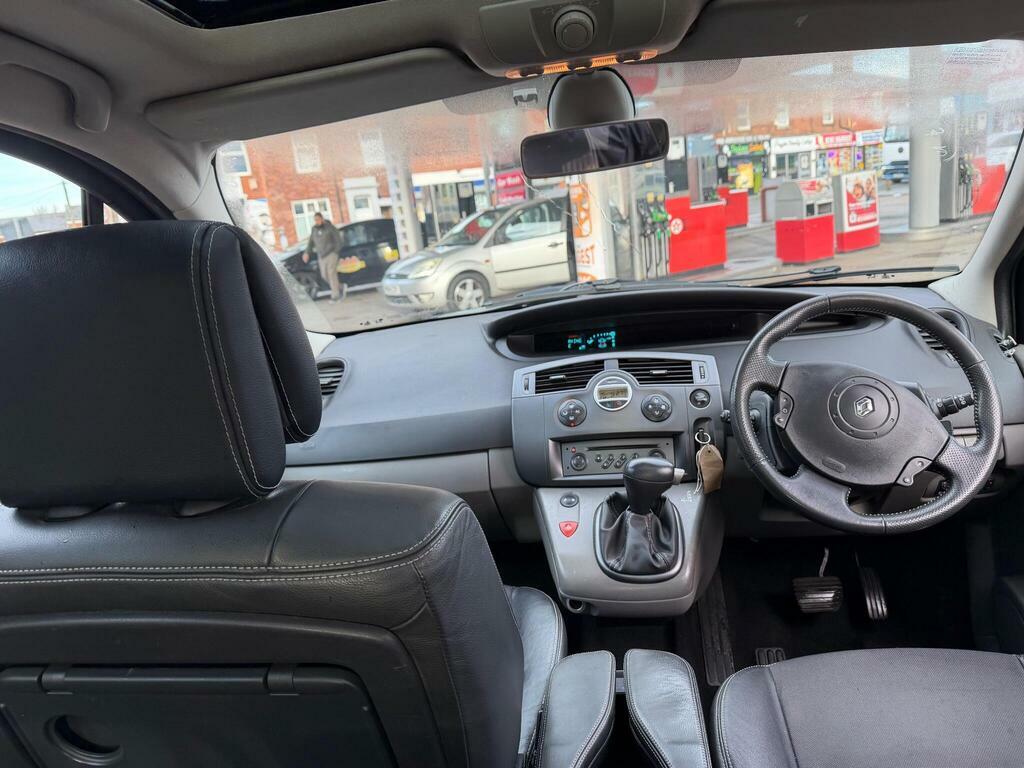 Renault Grand Scenic Mpv Black #10
