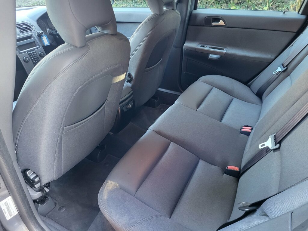 Volvo V50 D Se 5-Door Grey #14