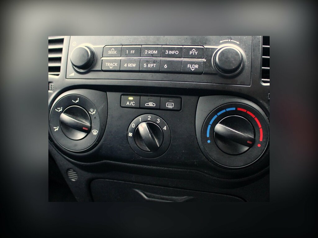 Hyundai I20 1.2L Classic Grey #16
