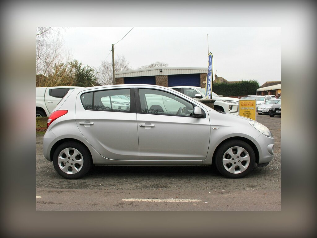 Hyundai I20 1.2L Classic Grey #11