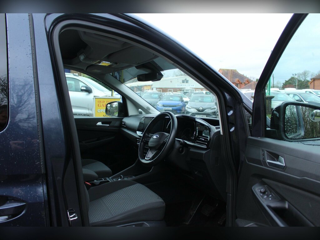 Ford Tourneo Connect 2.0 Ecoblue Titanium Mpv Dct Euro 6 S Blue #2