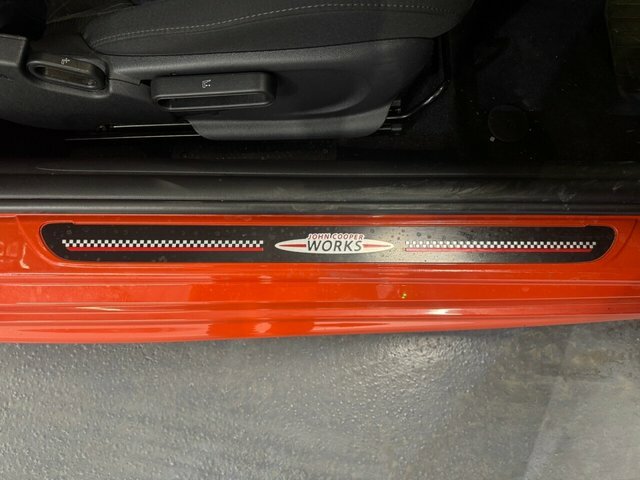 Mini Hatch 1.5 Cooper Sport Hatchback Euro MT19JDU Orange #6