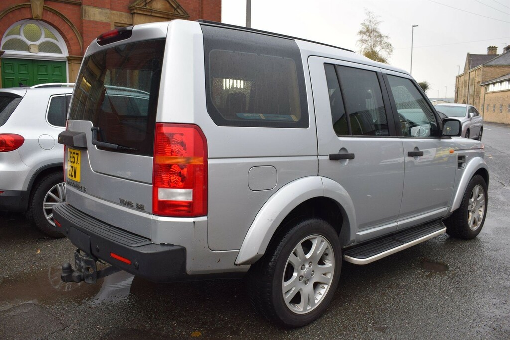 Land Rover Discovery Discovery Black #16