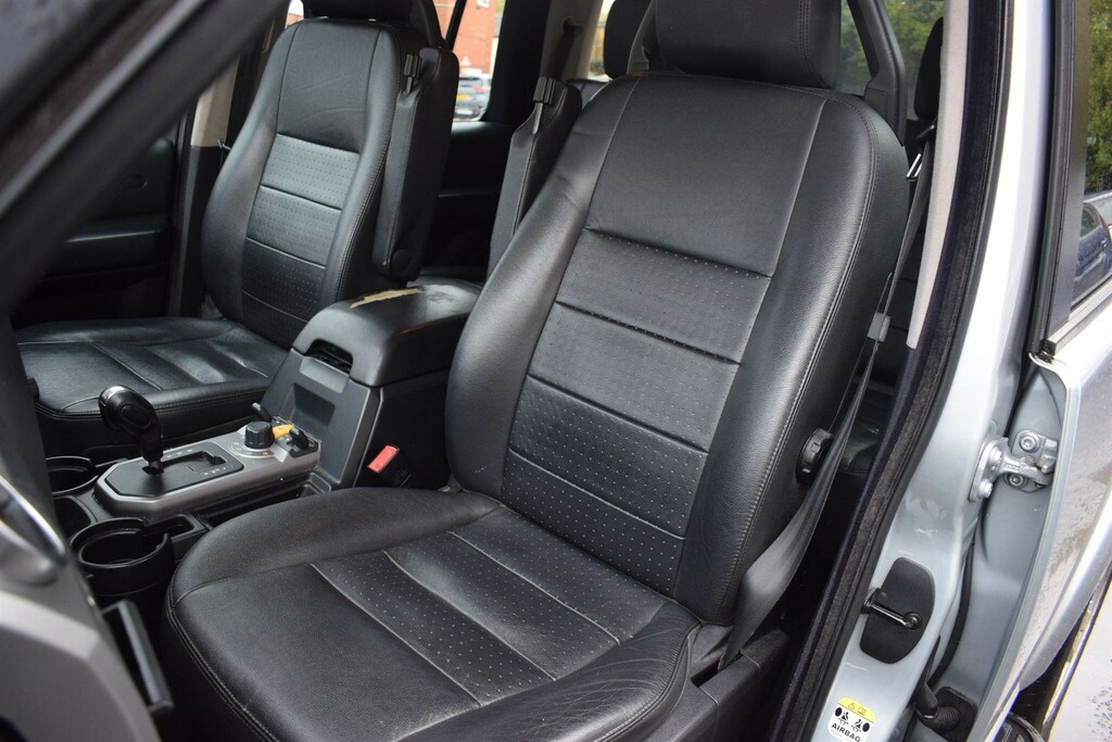 Land Rover Discovery Discovery Black #19