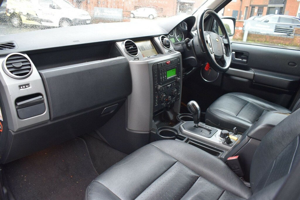 Land Rover Discovery Discovery Black #18