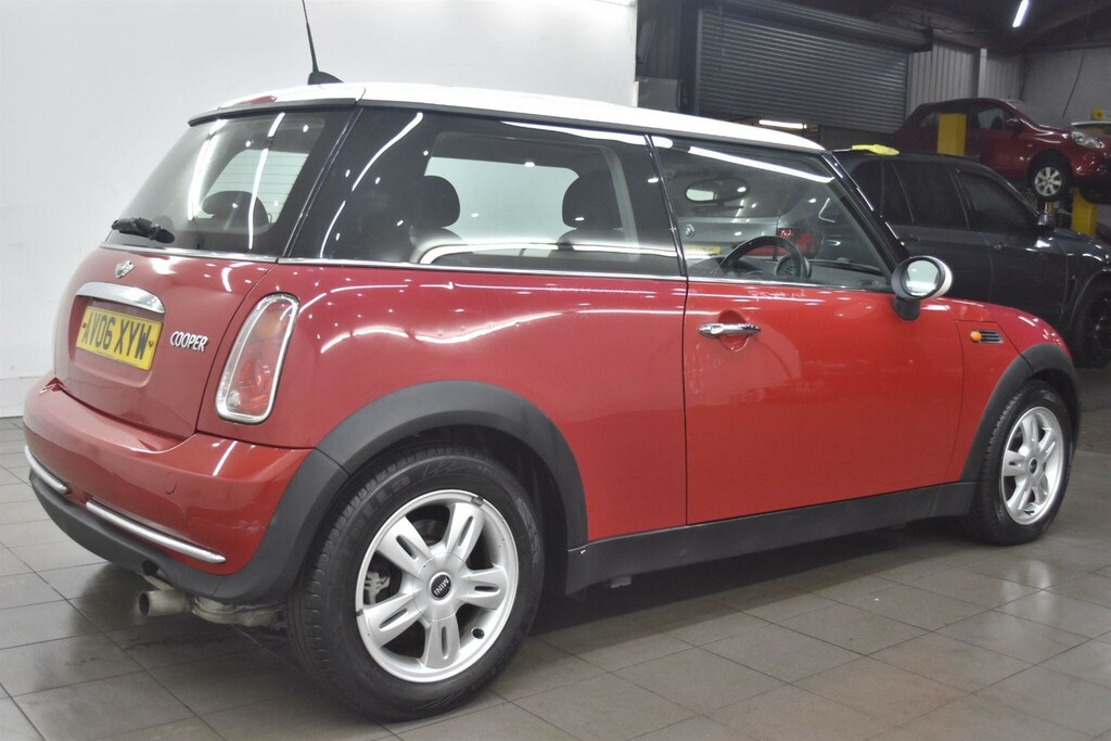 Mini Hatch 1.6 Cooper Euro 4 Red #2