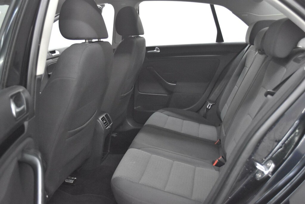 Volkswagen Jetta 2.0Tdi Se Grey #45