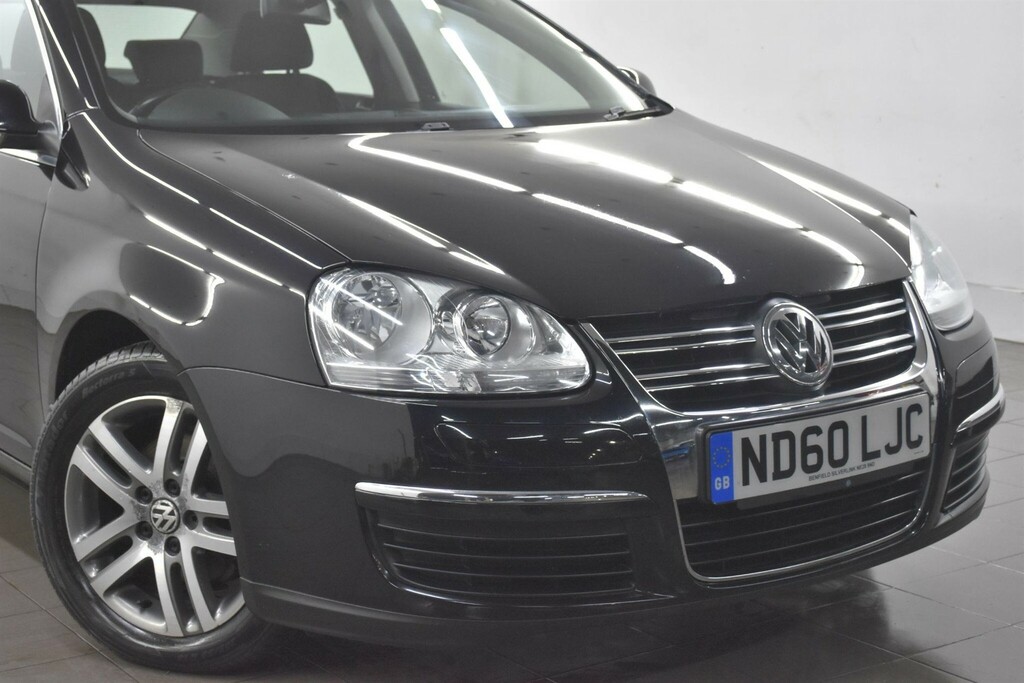 Volkswagen Jetta 2.0Tdi Se Grey #14