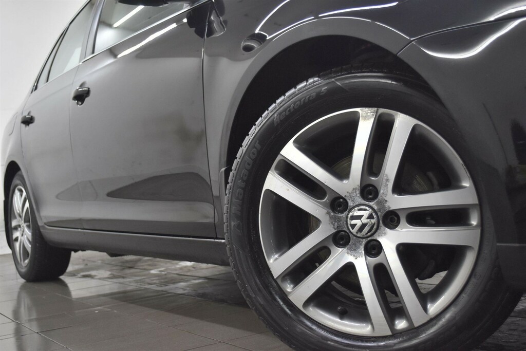 Volkswagen Jetta 2.0Tdi Se Grey #9