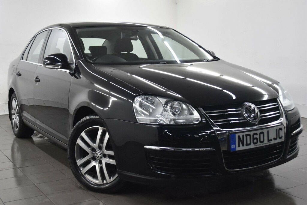 Volkswagen Jetta 2.0Tdi Se Grey #20