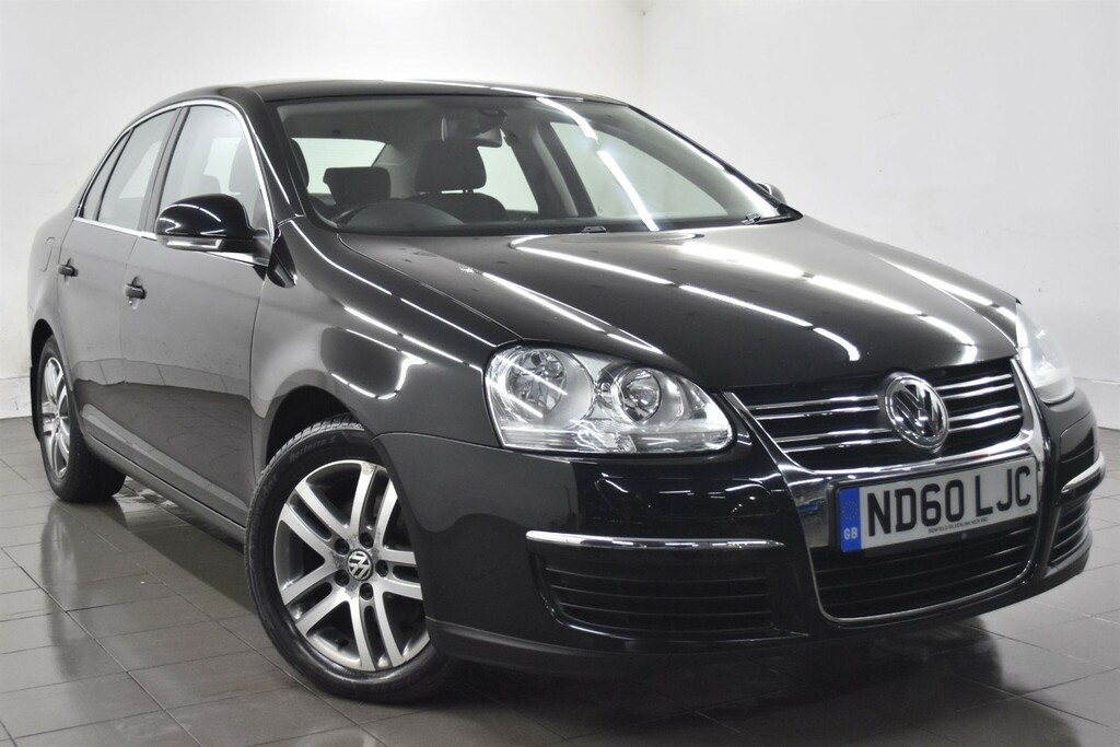 Volkswagen Jetta 1.6 Tdi Se Euro 5 Black #5