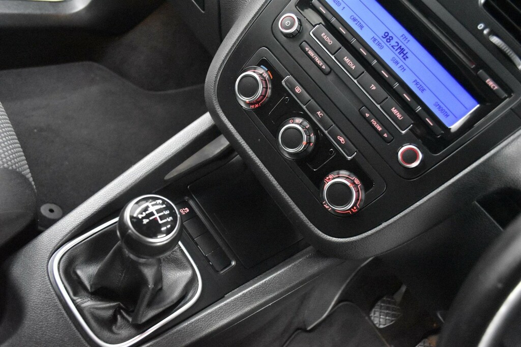 Volkswagen Jetta 2.0Tdi Se Grey #44