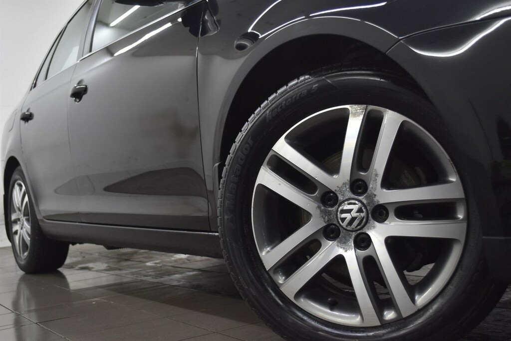 Volkswagen Jetta 2.0Tdi Se Grey #25