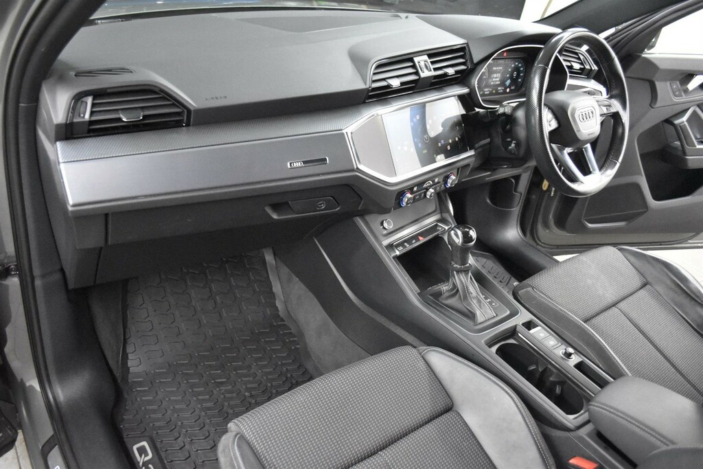 Audi Q3 1.4 Tfsie 45 S Line S Tronic Euro 6 Ss 13Kw DE71HWU Grey #3