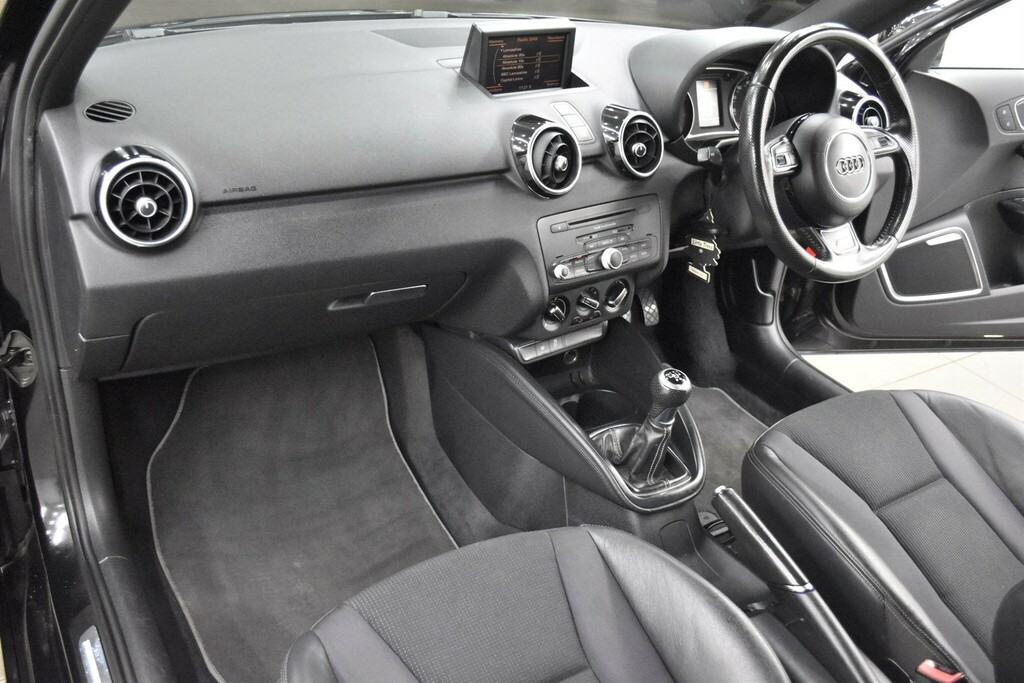 Audi A1 1.2 Tfsi S Line Euro 5 Ss GF11BNU Black #3
