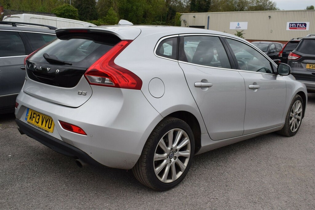 Volvo V40 2.0 D3 Se Lux Nav Geartronic Euro 5 Ss Silver #5