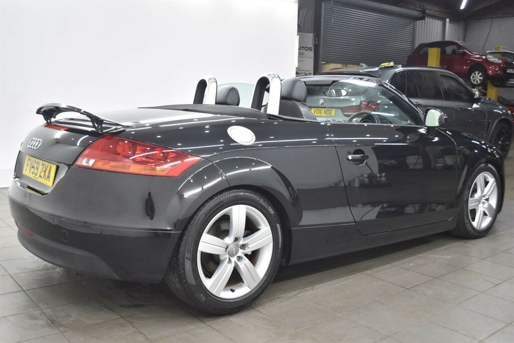 Audi TT 2.0 Tfsi Roadster Euro 4 Black #2