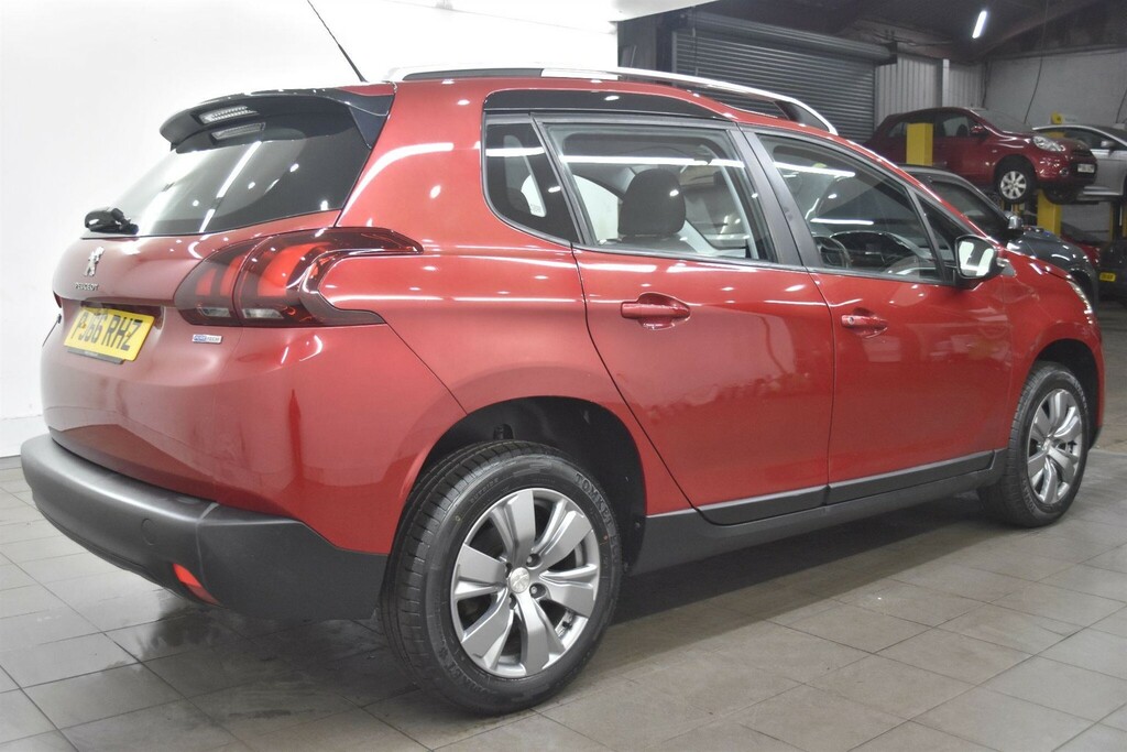 Peugeot 2008 1.2 Puretech Active Euro 6 PJ66RHZ Red #2