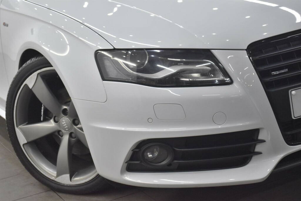 Audi A4 2.0 Tdi Black Edition Quattro Euro 5 Ss White #6