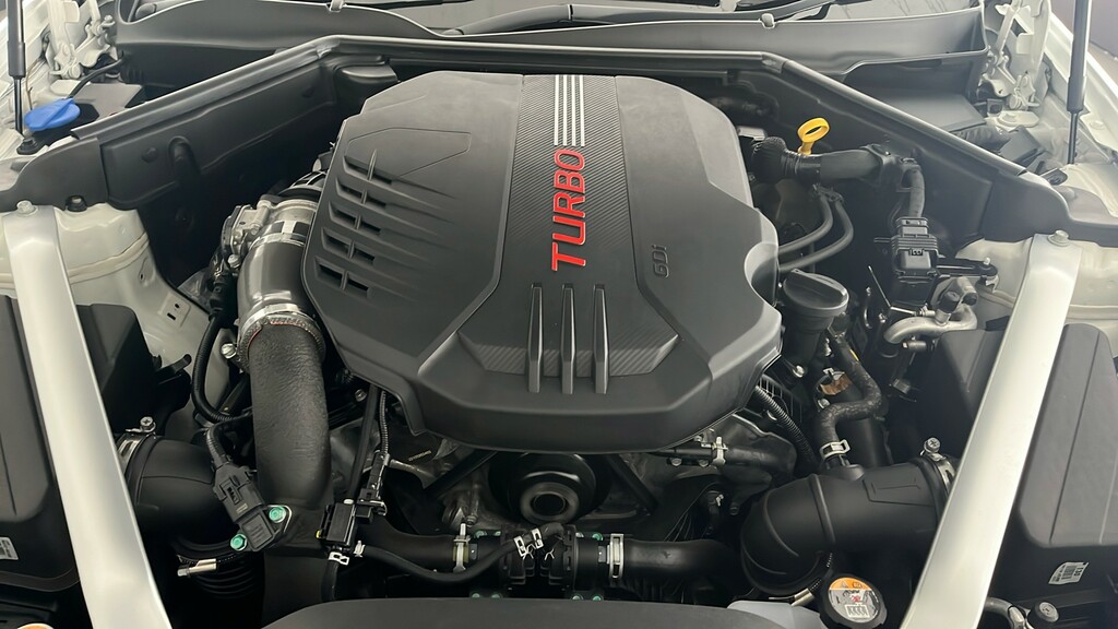 Kia Stinger 3.3 T Gdi V6 Gt S Gran Turismo S Grey #18