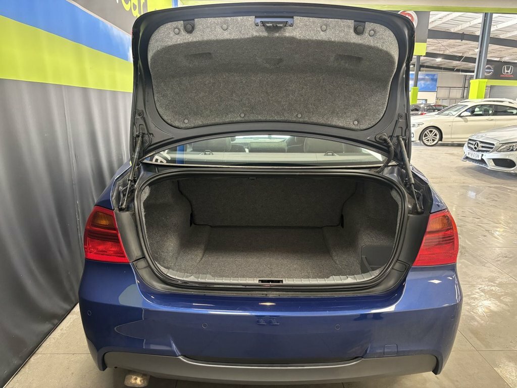 BMW 3 Series 2L M Sport YB07UPW Blue #6