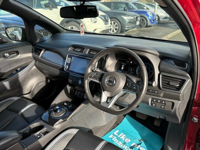 Nissan Leaf Tekna Hatchback CV69FNJ Red #5
