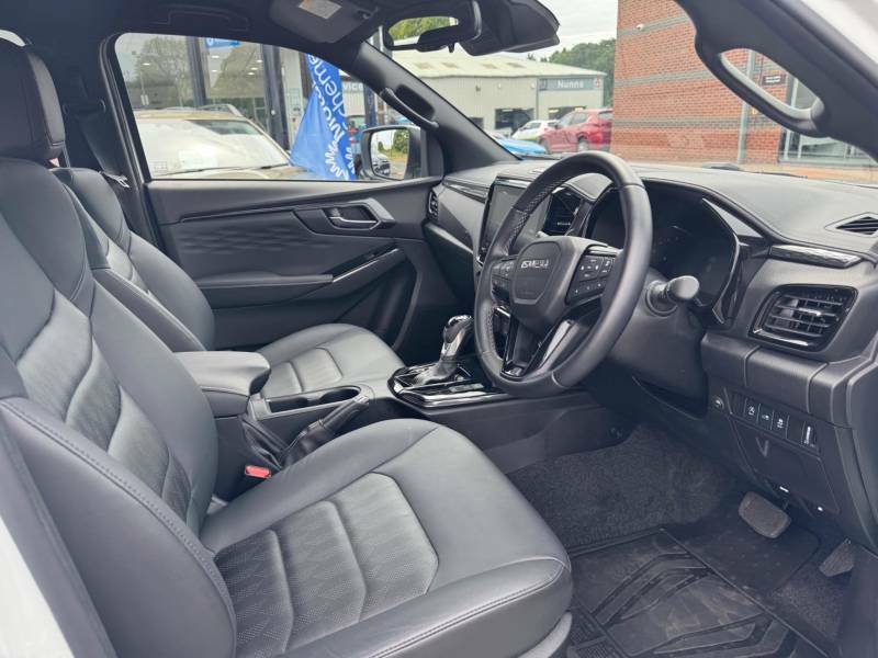 Isuzu D-Max 1.9 Td V-cross 4Wd Euro 6 Ss - 2024 7 FE74NZX White #5