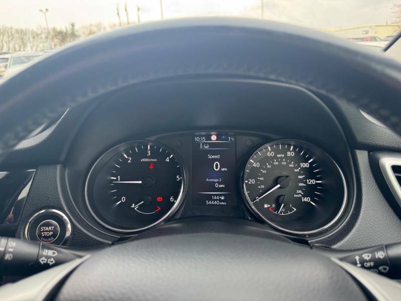Nissan Qashqai+2 Hatchback Grey #20