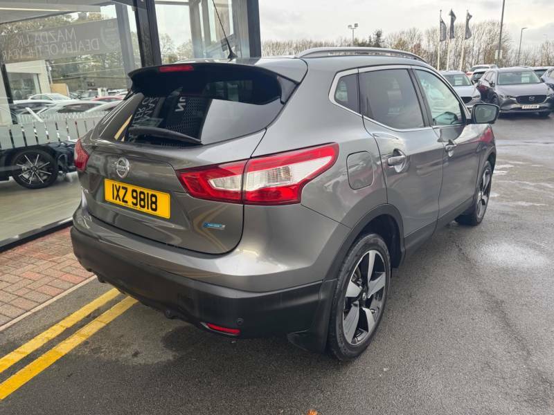 Nissan Qashqai+2 Hatchback Grey #8