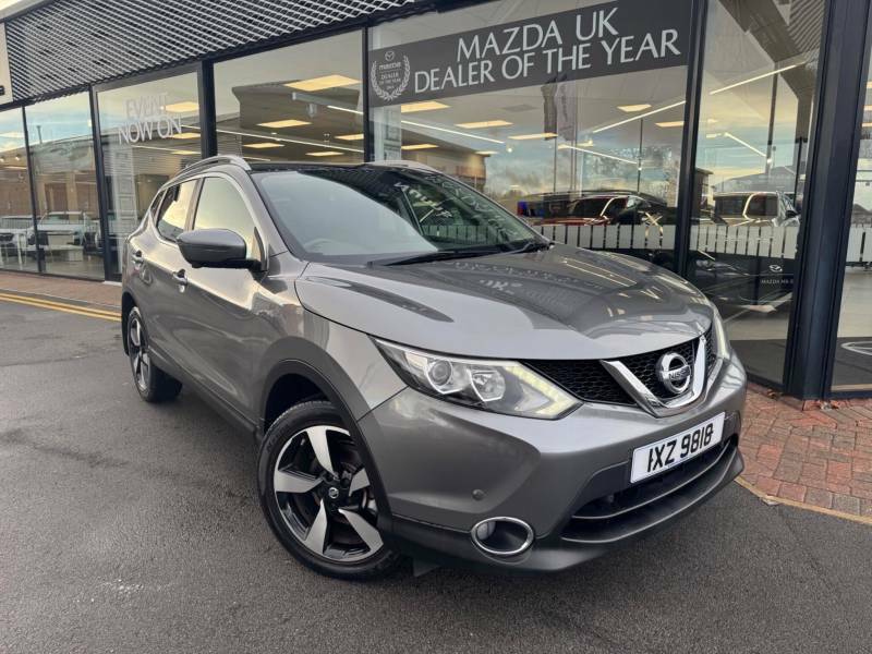 Nissan Qashqai+2 Hatchback Grey #1