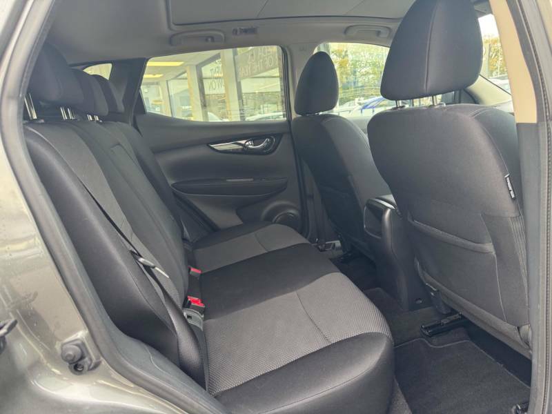 Nissan Qashqai+2 Hatchback Grey #13