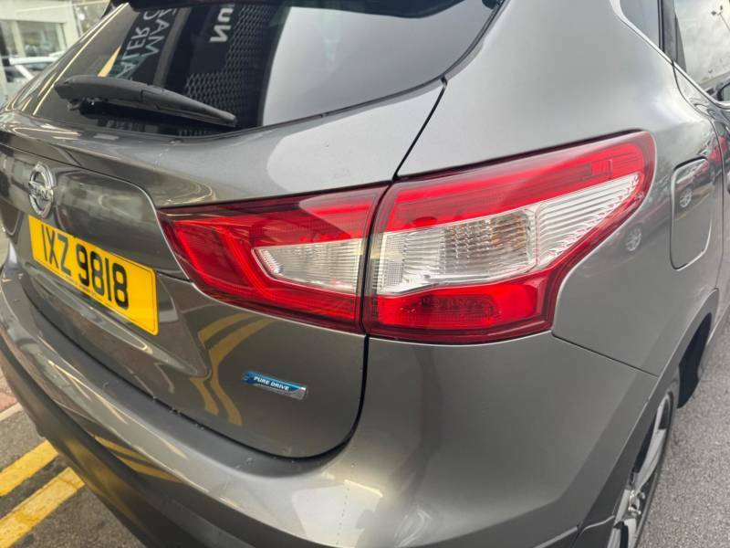 Nissan Qashqai+2 Hatchback Grey #22
