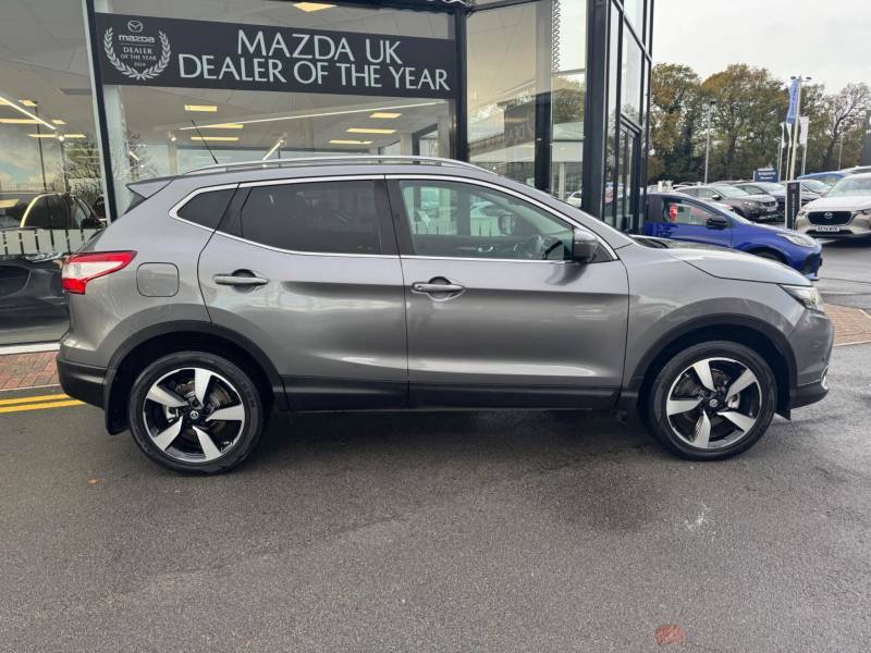 Nissan Qashqai+2 Hatchback Grey #7