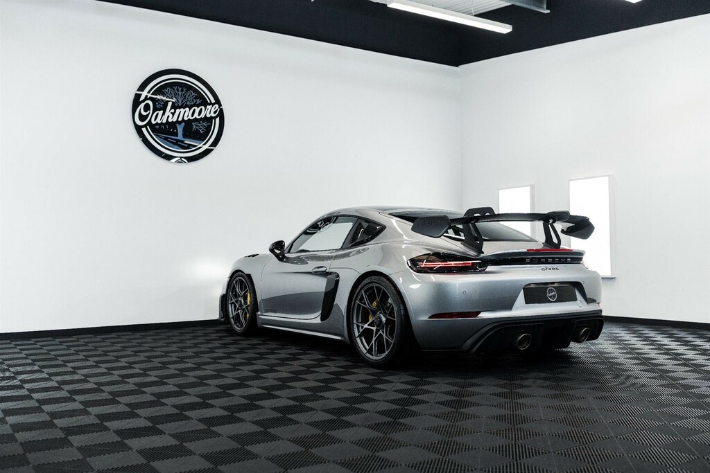 Porsche 718 Cayman Coupe MJ24SWV Silver #6