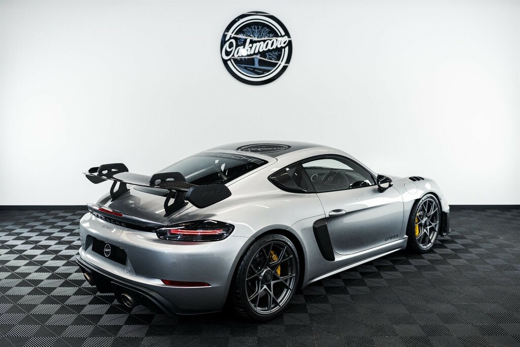 Porsche 718 Cayman Coupe MJ24SWV Silver #4