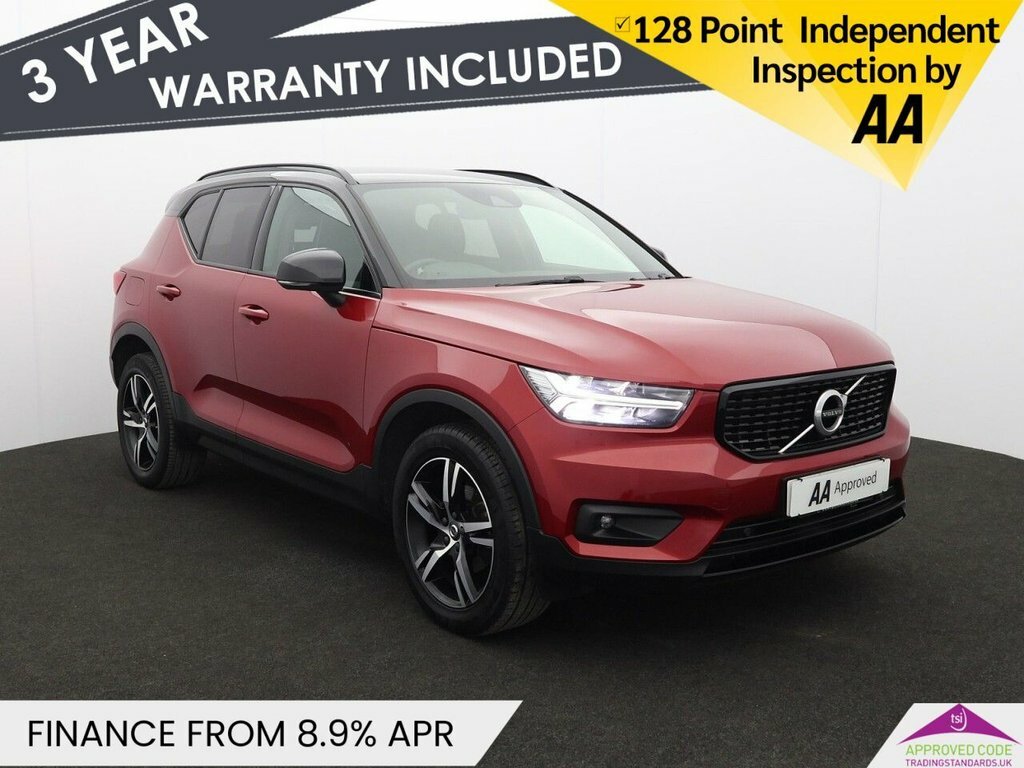 Volvo XC40 1.5L R-design Red