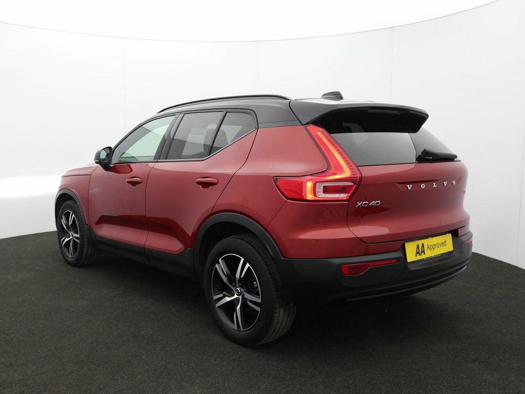 Volvo XC40 1.5L R-design PK70XDG Red #5